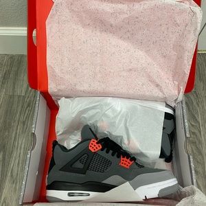 Air Jordan 4 Infrared Size 10